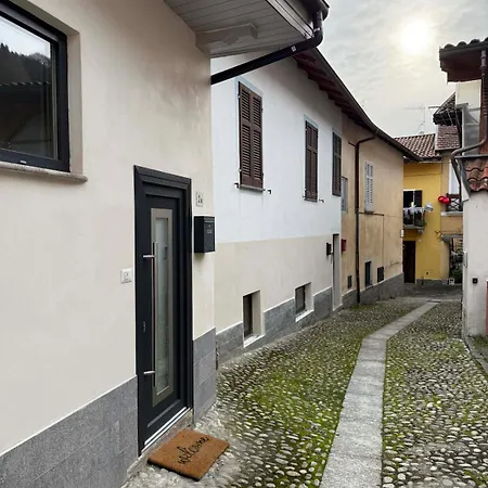 Modern & Cozy Getaway Above Maggiore Appartement *